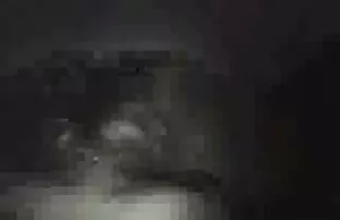 Un homme baise une tukif le meilleur MILF naine salope