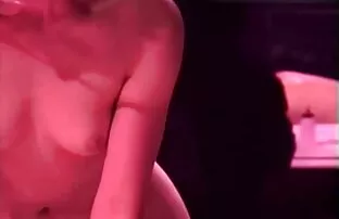 Trois salopes en chaleur partagent une énorme meilleur site porn bite dans le cul béant