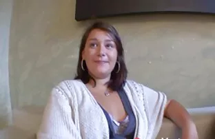 Bit Tit meilleurs sites de porno gratuit Brunette fouettée et dominée