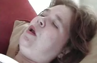 Claire Castel baisee les meilleurs xxx par deux mecs