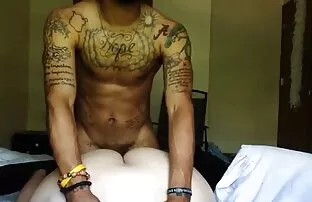 Chubby amayeur MILF meilleur site porno en francais avec chatte rasée